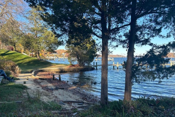 1836 COVE POINT RD, ANNAPOLIS, MD 21401