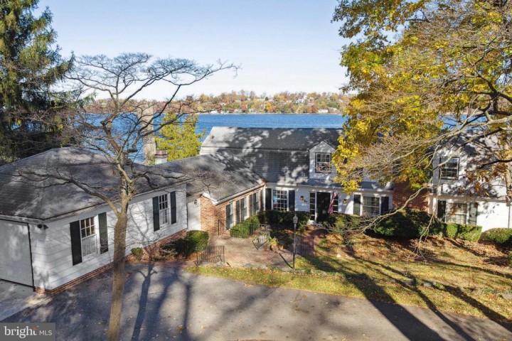 1836 COVE POINT RD, ANNAPOLIS, MD 21401